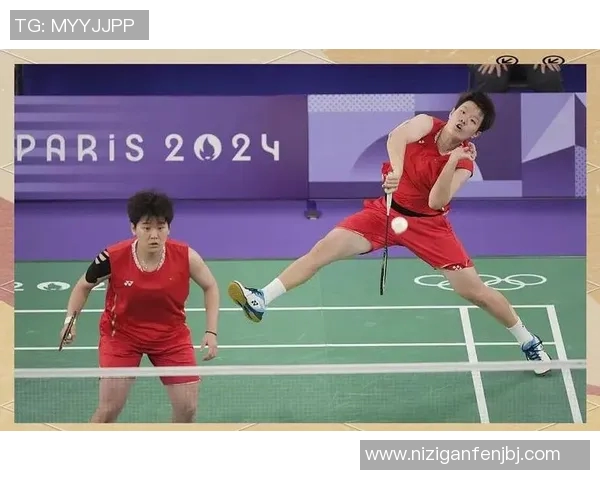 成都羽毛球队以54分稳居精英赛积分榜首位展现强劲实力