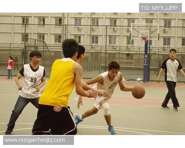 重庆篮球队荣登配合排行榜第二名展现团队实力与默契